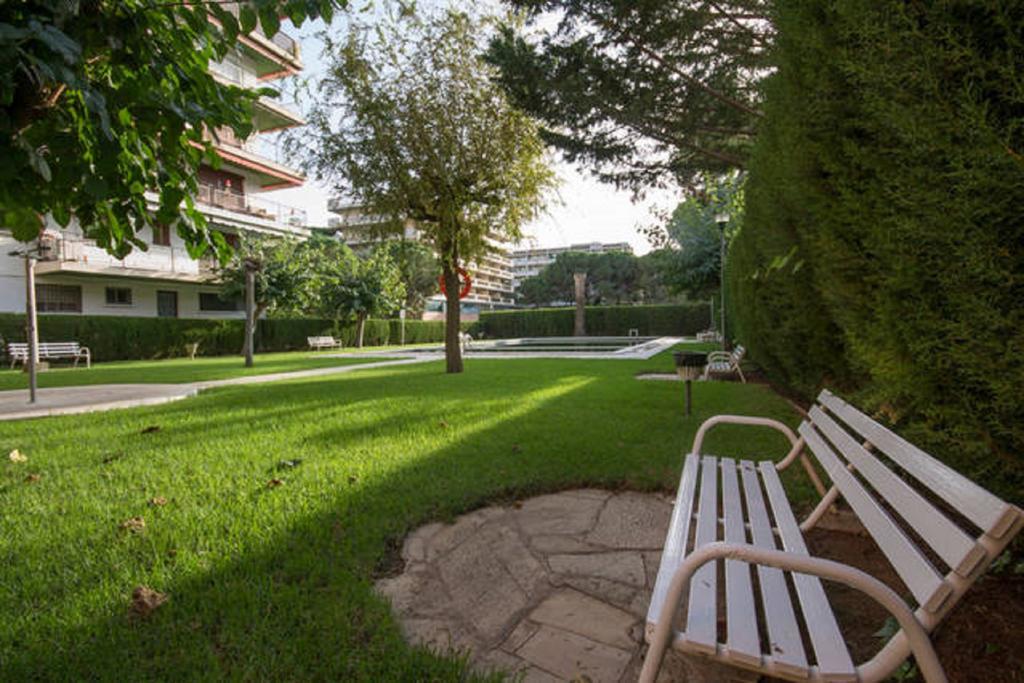 Apartamentos Casanostra Salou Exterior photo